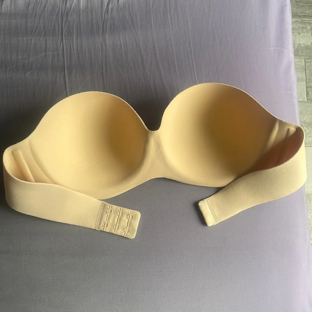 Felina Invisible Seamless Strapless Nude Beige Molded Bra 36B